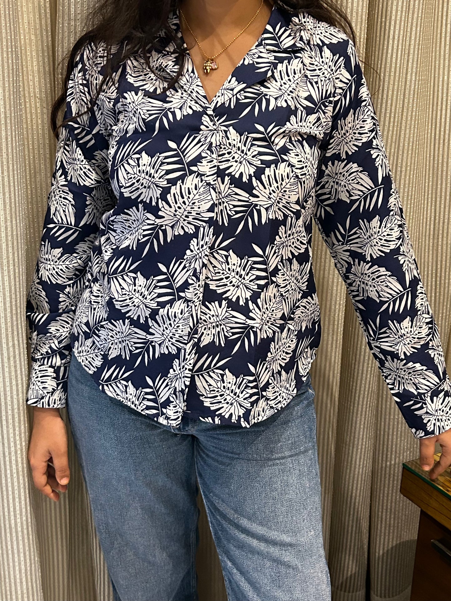 Bagh: Royal Phool Full sleeve collar