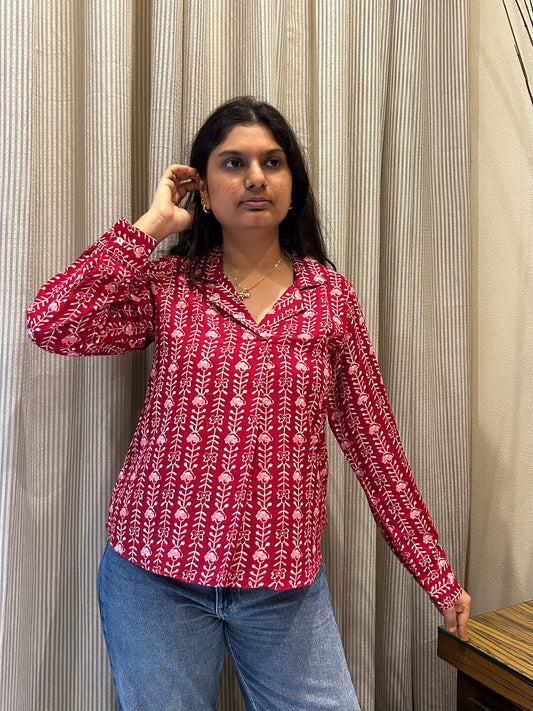 Bagh: Red gulaab full sleeve collar