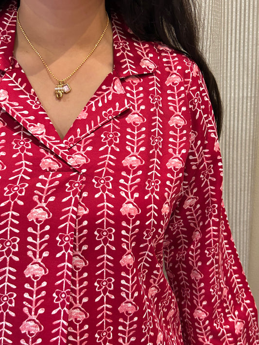 Bagh: Red gulaab full sleeve collar